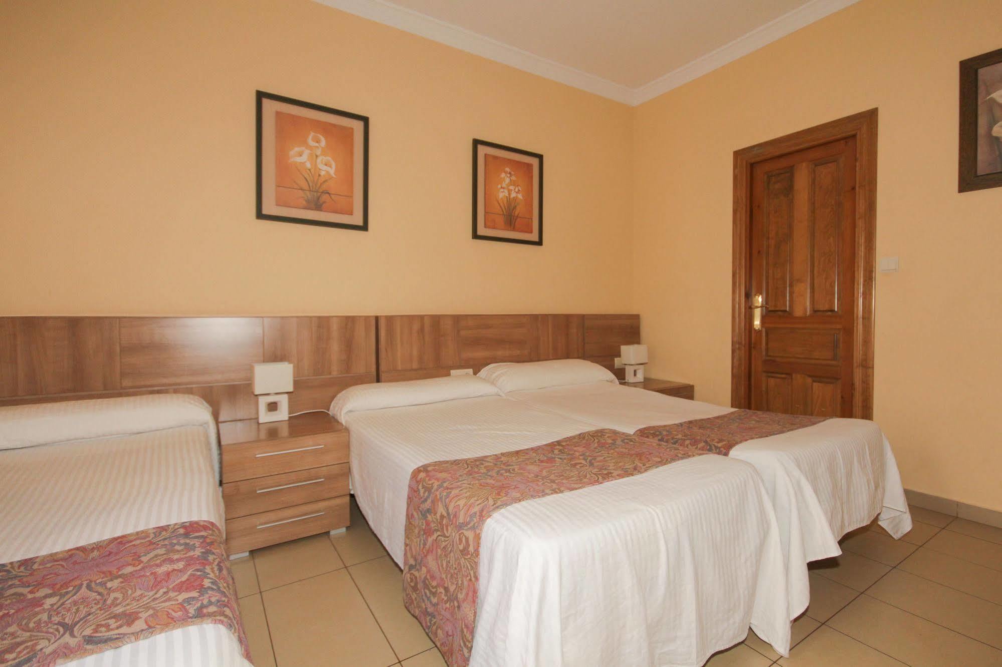 Hostal Costa Azul Гранада Екстер'єр фото